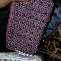 Tons Of Like New Or New Wallets N Clutches  We Can Do A Bundle  Price Or 5 To 10 Each 