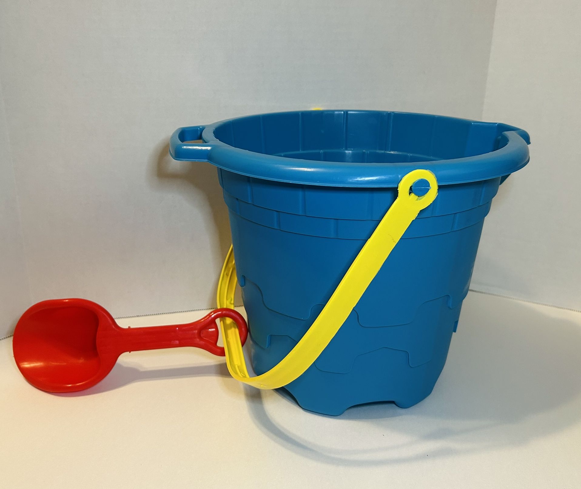 Sand Pail & Shovel - Brand New