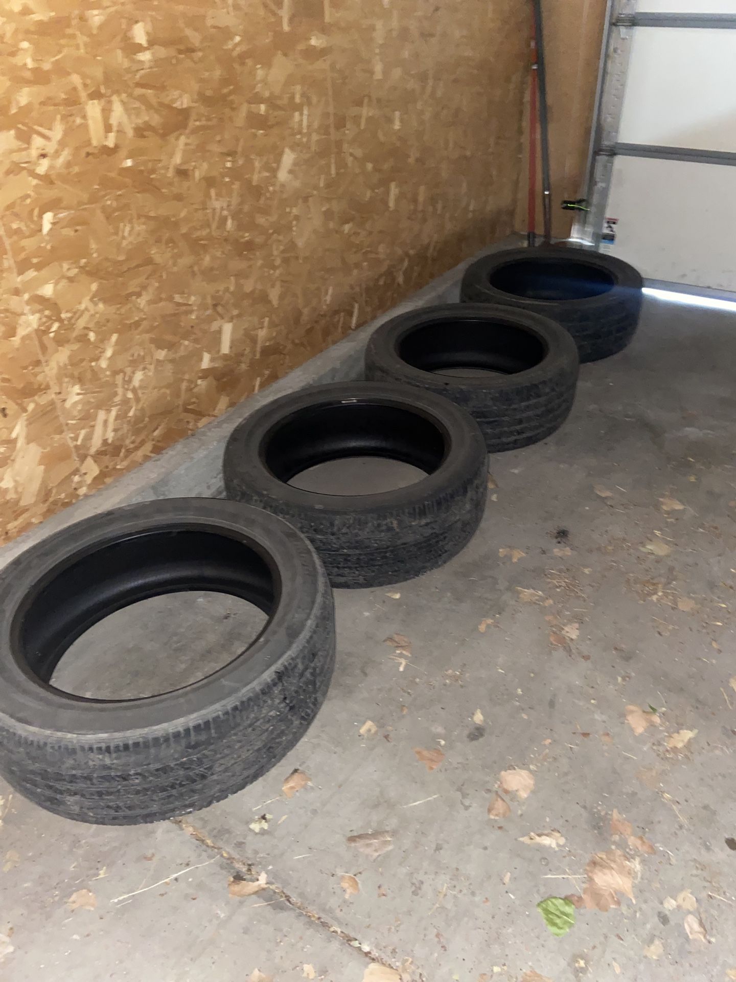 Used Tires 265/50R20