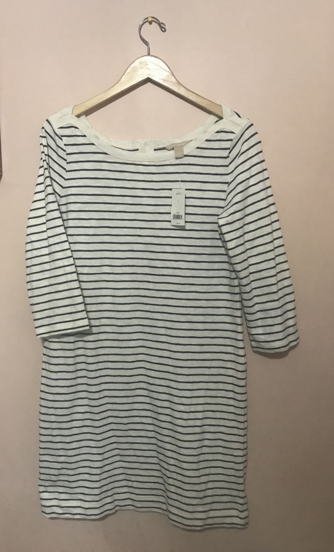 Banana Republic White and Navy Blue Dress Size Large