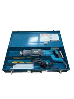 New Makita 15-Amp Reciprocating Saw Kit JR3070C