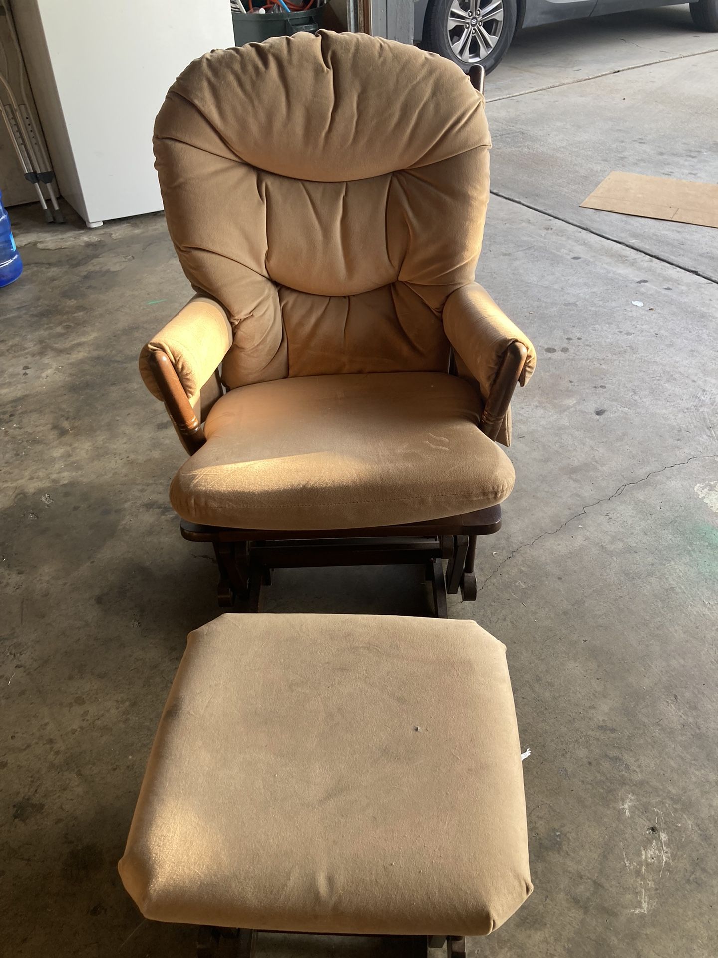 Una Silla De Gamusa Para descansar