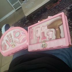 👸 