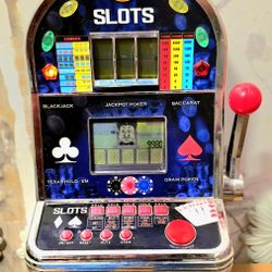 Excalibur 7 in 1 Ultimate Casino Mini Arcade Tabletop Machine Talking Mr Max Bet