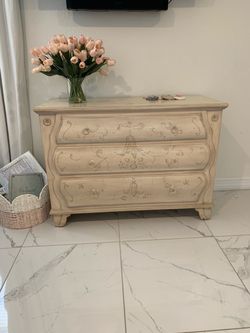 Ethan Allen Hand Painted Bombe Chest