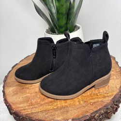 Black Friday Sale!!! Toddler Girls Fashion Ankle Booties Size 7 & 8