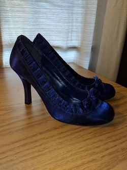 Pulse brand ladies high heels, size 9