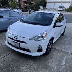 2012 Prius C