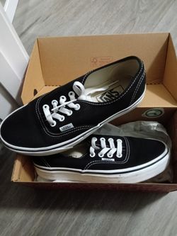 Vans Authentic Black White Low-Top Sneakers