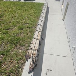 Roof Ladder