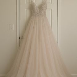 Galina Signature Wedding Dress
