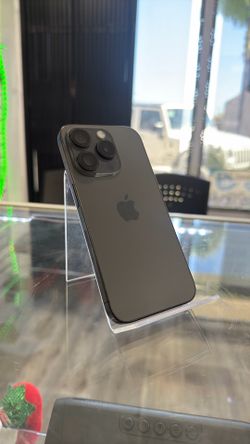 iPhone 15 pro 256gb