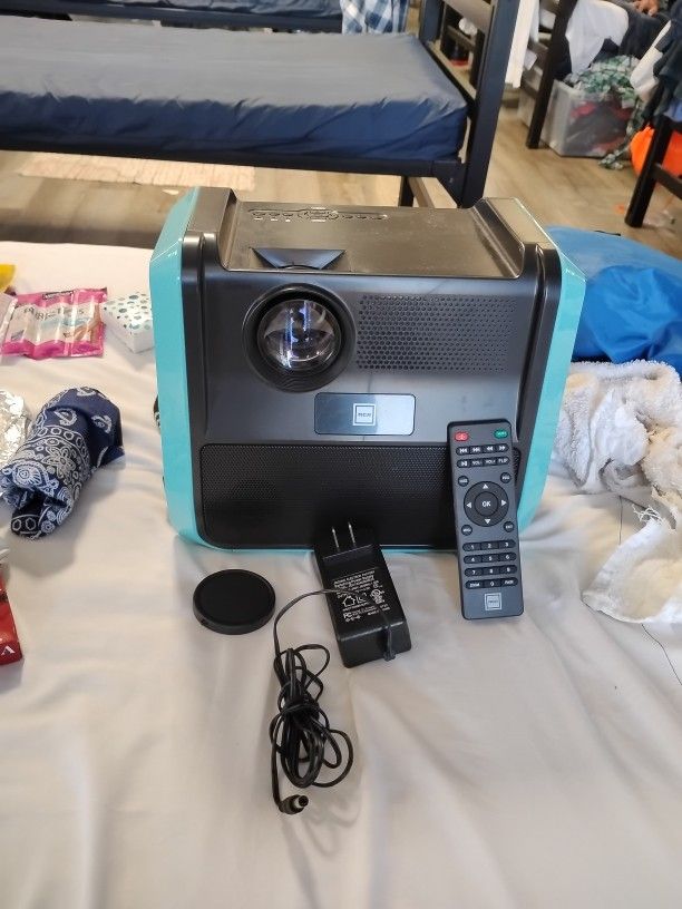 Portable Projector Entertainment System