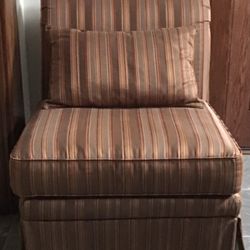 Slipper Chair