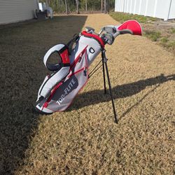 Top Flite  Junior Golf Set Excellent Condition 