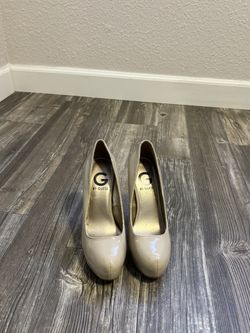 Heels -by GUESS