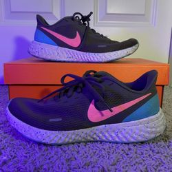 Nike Revolution 5 