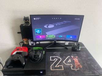 Xbox One With 2 Controllers, Headset,Cables & Games