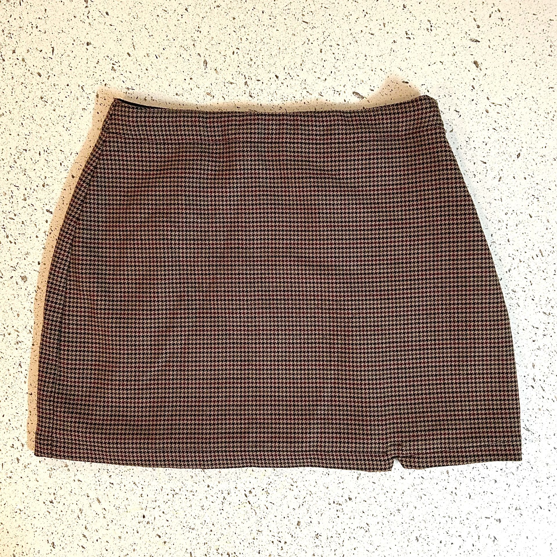 Abercrombie & Fitch Houndstooth Mini Skirt Size XS