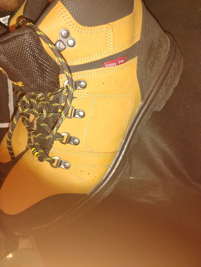 Work Shoes AND STEAL TOE BOOTS BAHAMA BOOTS YELLOW AND BLACK SIZE 13 GOR BOTH
