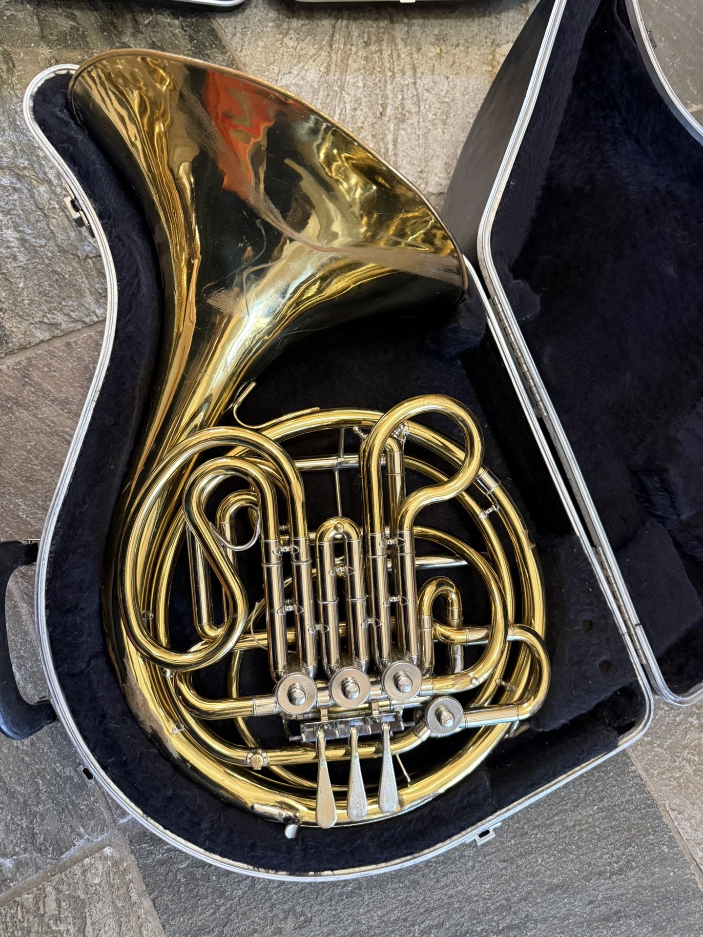 Hilton H378 French Horn