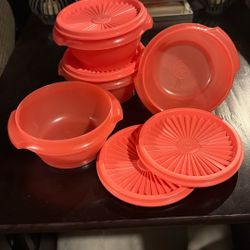 Small Tupperware Bowls