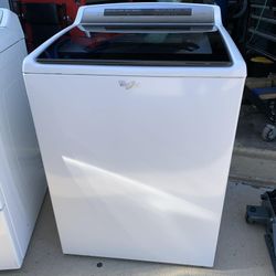 Whirlpool Washer And Dryer Set