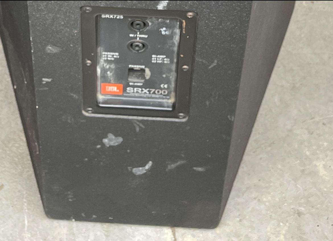 JBL SRX700 Series ( SRX725) for Sale in Fillmore, CA - OfferUp