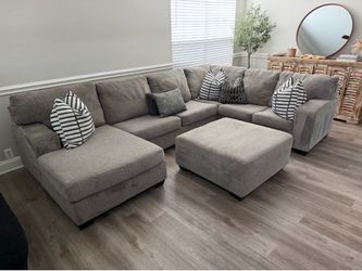 Gray 3pc sectional sofa & ottoman