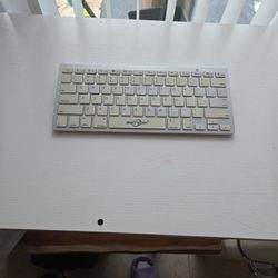 Wireless Bluetooth Keyboard 