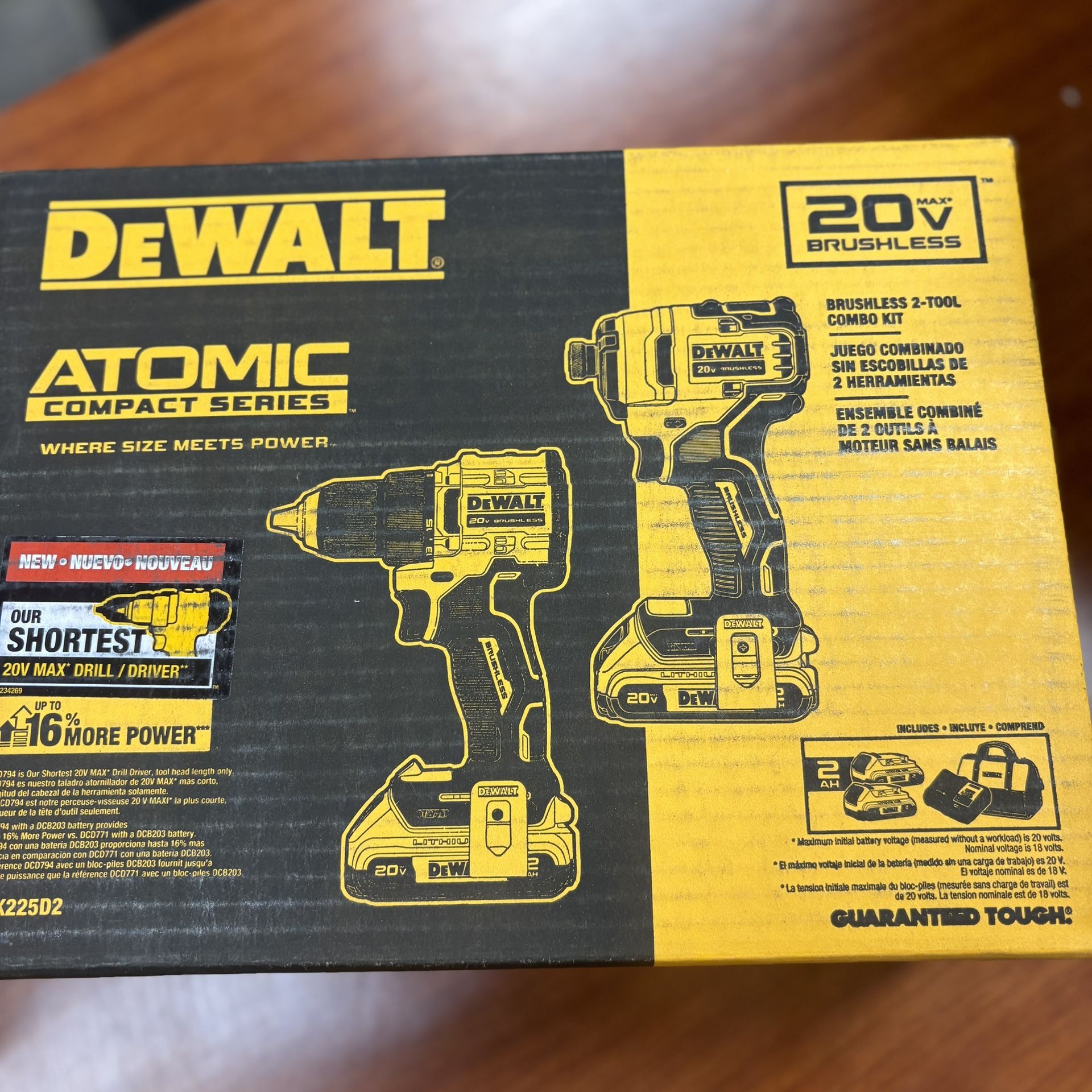 Dewalt New Kit Drill ADN Impact Atomic Brushless , Batteries And Charger