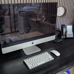 iMac 27-Inch (2012) w/ Keyboard Mouse