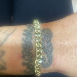 18k GOLD Cuban link Bracelet