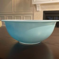 Vintage Pyrex Robin Easter Egg blue mixing bowl #325 2.5L Vintage kitchenware 