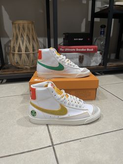 NIKE Blazer Mid 77 Raygun Men’s 8.5/ Women’s 10