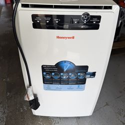 Honeywell Portable AC 10,000 BTU – AC / Fan