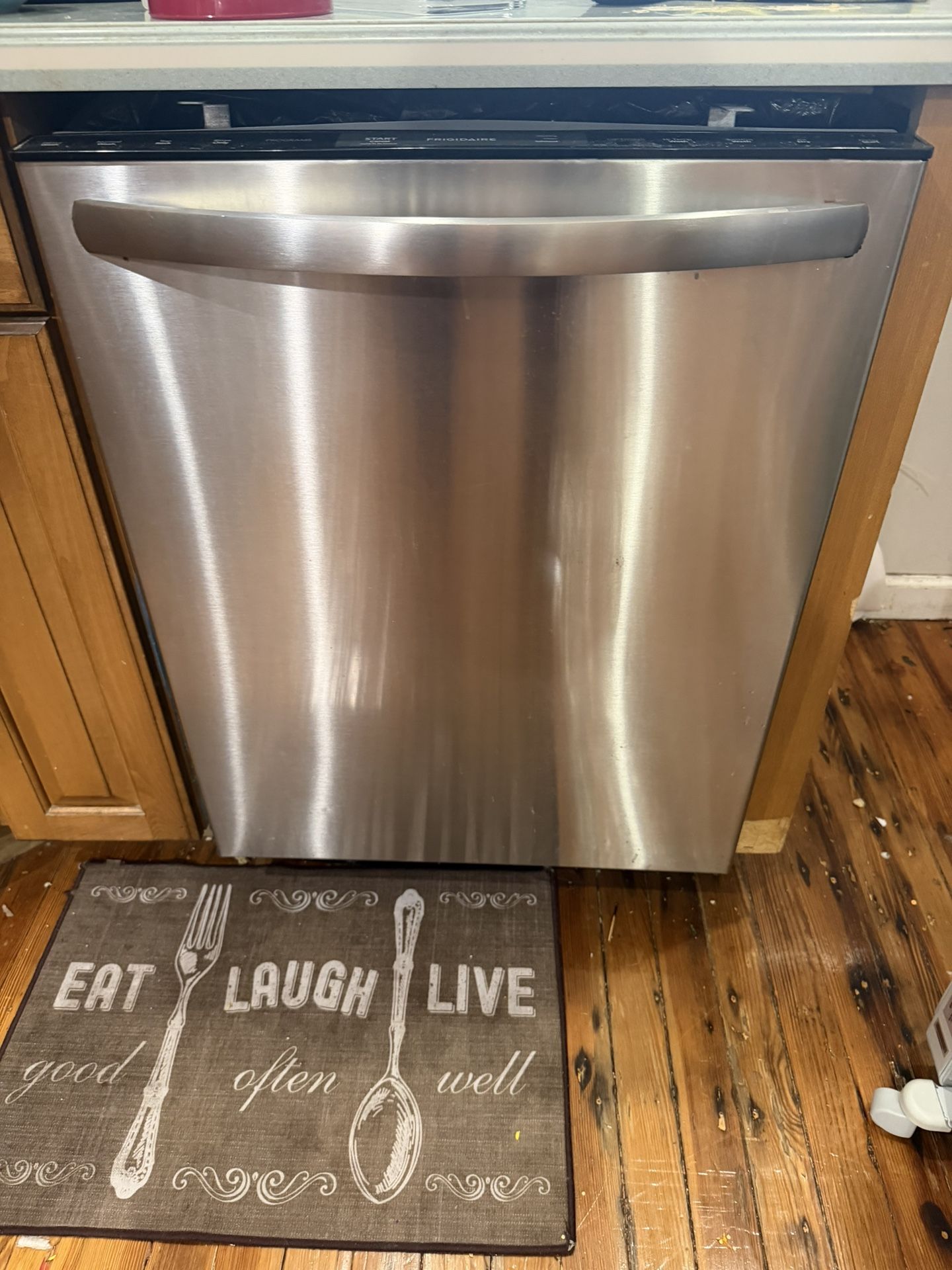 Frigidaire Dishwasher. 