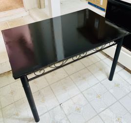 Table For Sale!!🔥📲⭐️✅