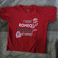 Boys Valentine shirt size 3T (like new)