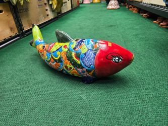 Pescado decoracion talavera($95)12031irestone Blvd Norwalk CA