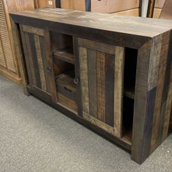 Rustic Farmhouse Cabinet Tv Stand Hallway Floor Model Last One With Matching Mirror 
