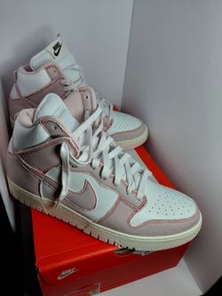 Nike Dunk HI 1985 Summit White Barely Rose. Women's 11. Mens 9.5 Brand New. With Box.