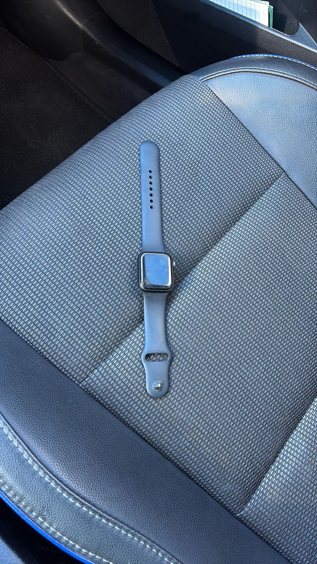 Black Apple Watch Series 5 With Extra Bands