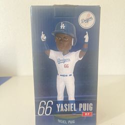 Dodgers Yasiel Puig Bobble Head