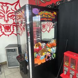 Claw machine
