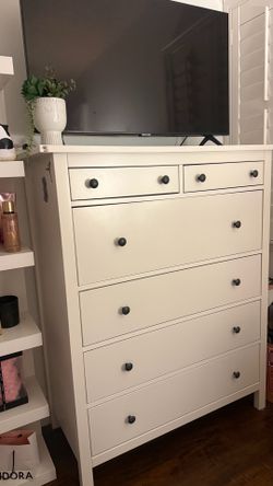 Hemnes ikea dresser