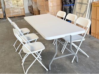 Set chairs and table