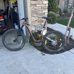 Giant Trance X2
