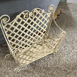 Magazine, book holder