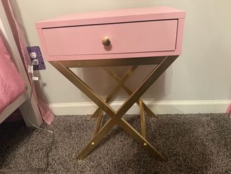 Set Pink nightstand